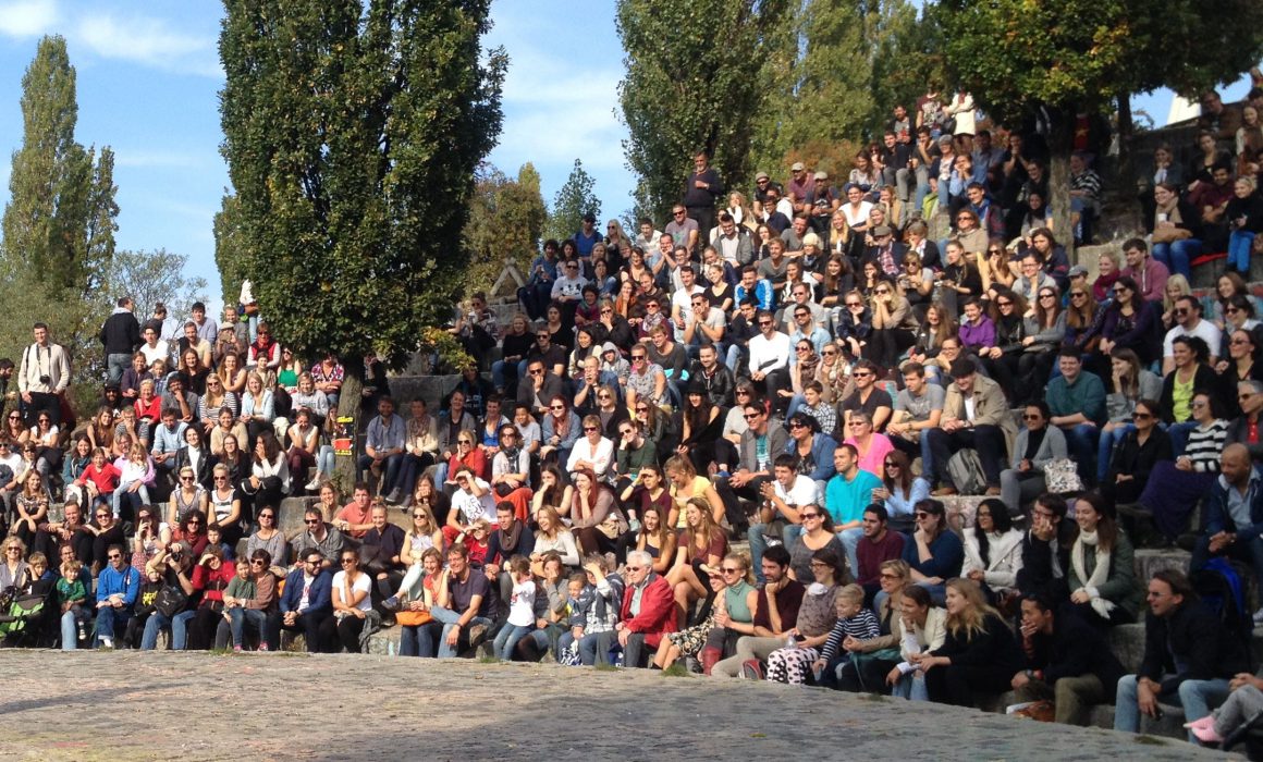 Bearpit karaoke at Berlins famous Mauer Park Fleamarket